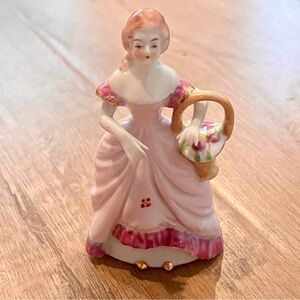 Vintage 40s-50s Japan‎ Porcelain Figurine Pink Dress Holding Flower Basket 4.5”